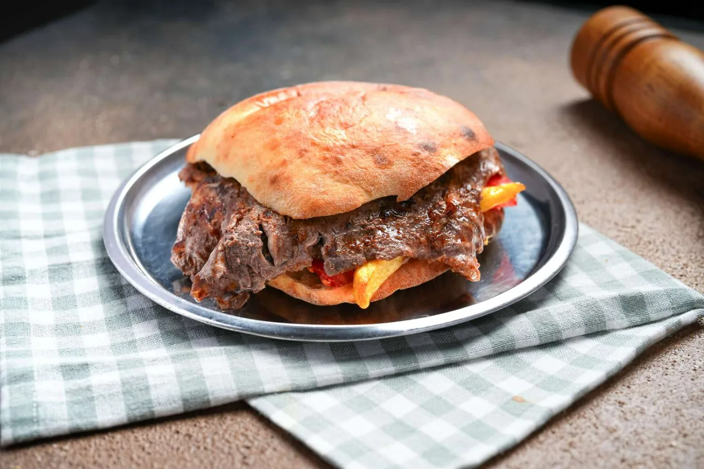 Tombik Döner